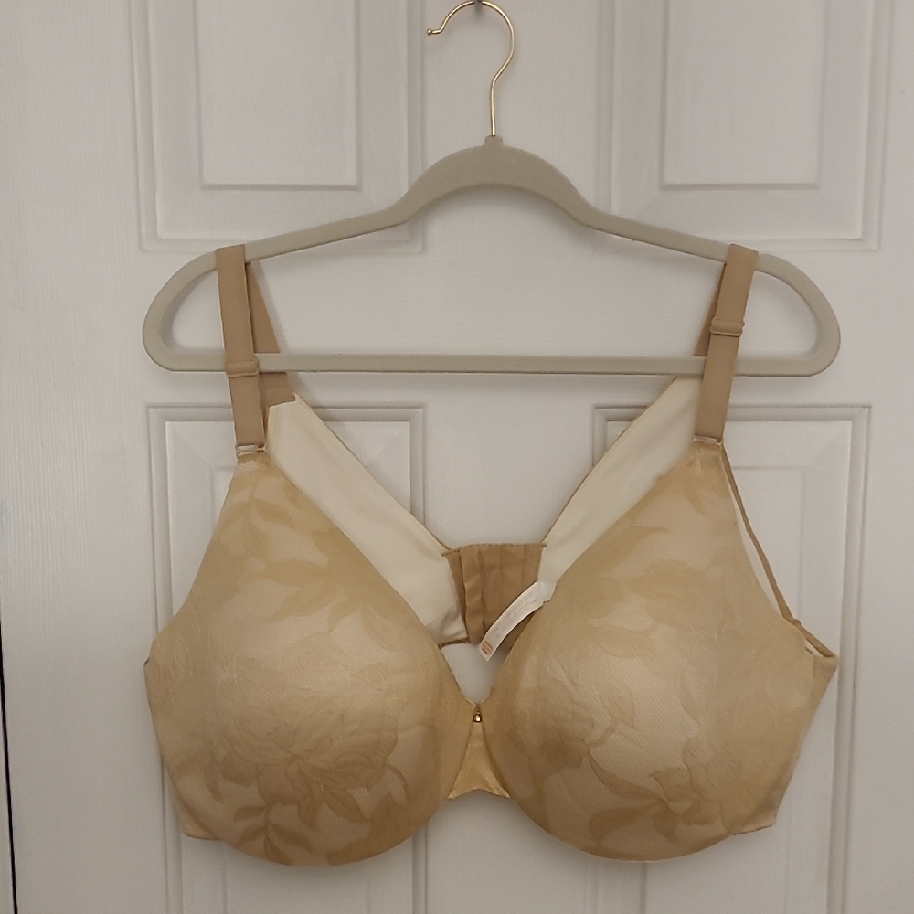 Cacique Beige Floral Lace Bra